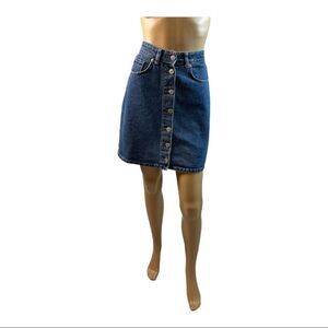 ZEO BASIC Women’s Denim Mini skirt. Size 34.